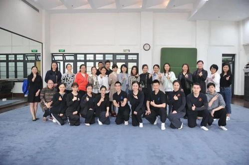 打飛腳 虎跳 水袖舞 這里的教師培訓精彩紛呈